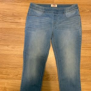 LEI size 5 jeggings